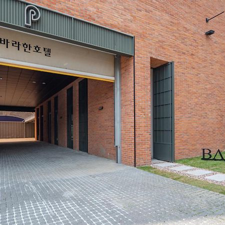 Hotel Barahan Jeonju Exterior foto