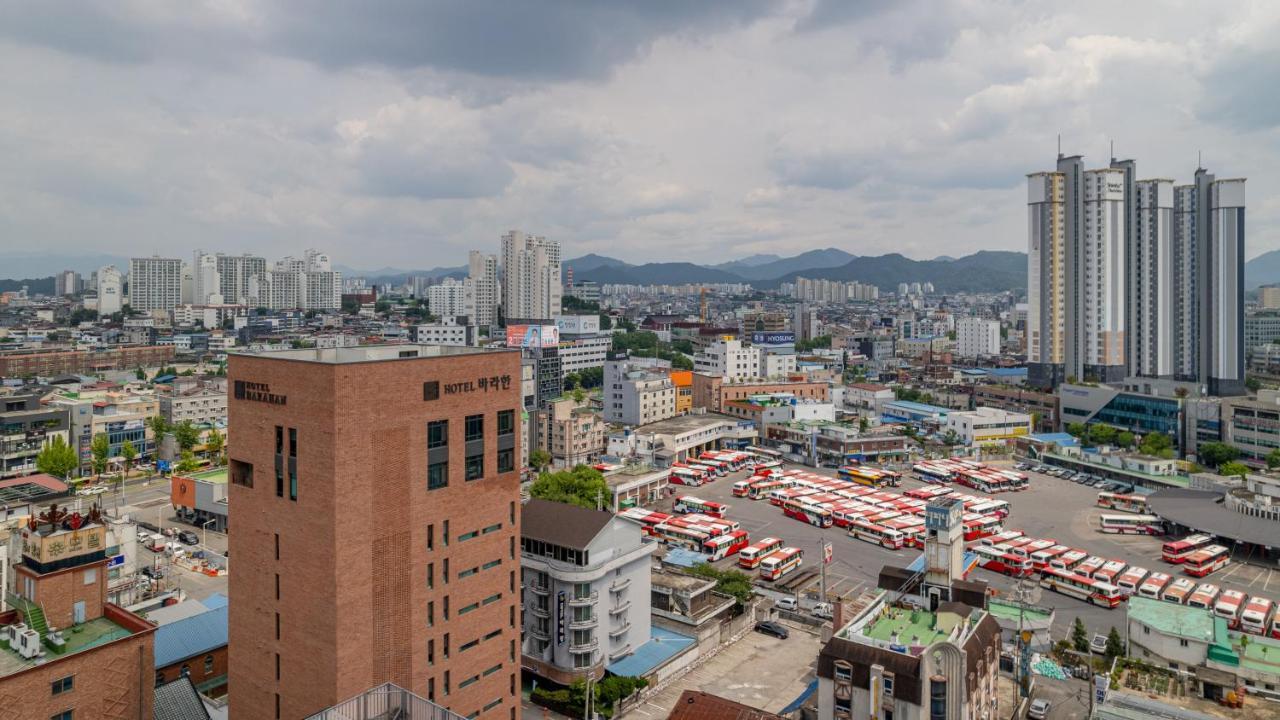 Hotel Barahan Jeonju Exterior foto